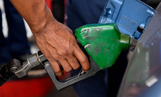 US Pursuing Tankers With Iranian Gas Heading Toward Venezuela