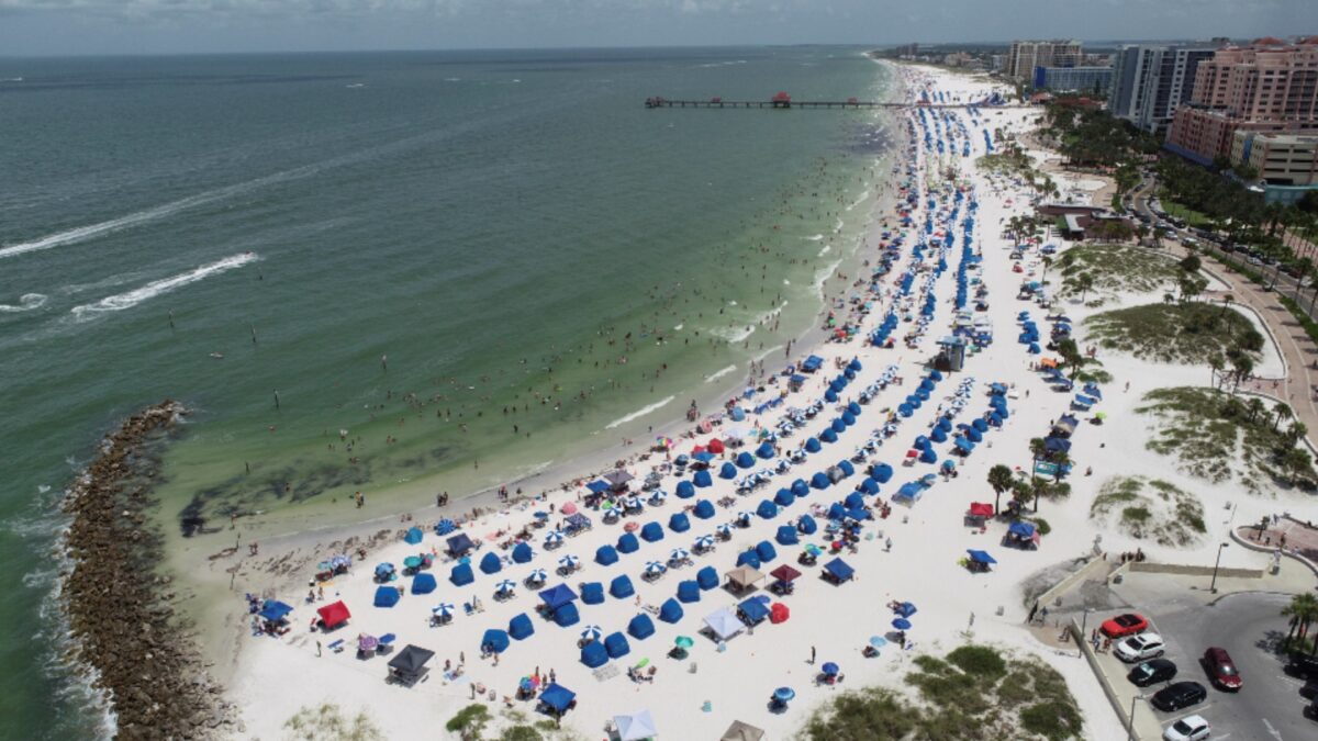 Sun seekers gather at Clearwater Beach