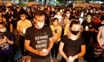 Taiwan Expels Two Chinese Reporters for Violating Local Regulations
