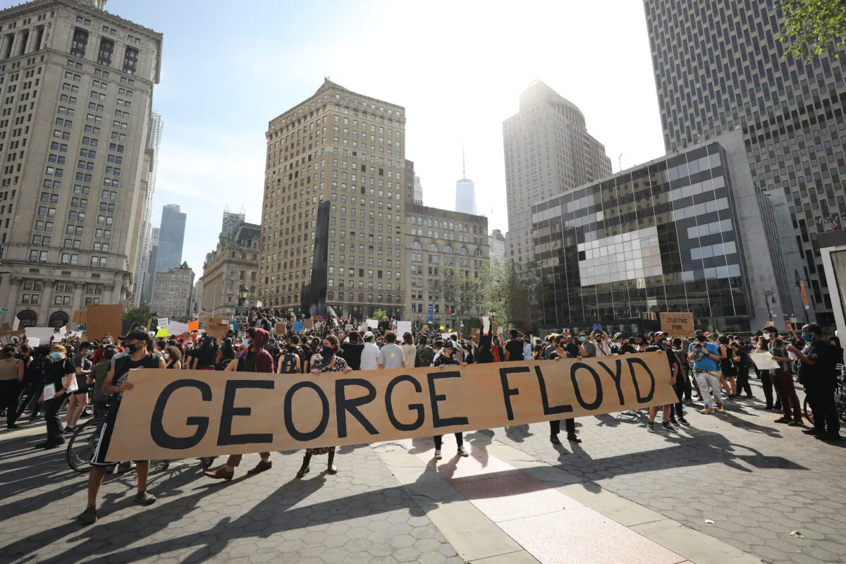 Protesters gather in Manhattan’s Foley Square to protest the recent death of George Floyd, an African-American man who killed after a police officer was filmed kneeling on his neck in Minneapolis, in New York City on May 29, 2020. (Spencer Platt/Getty Images)