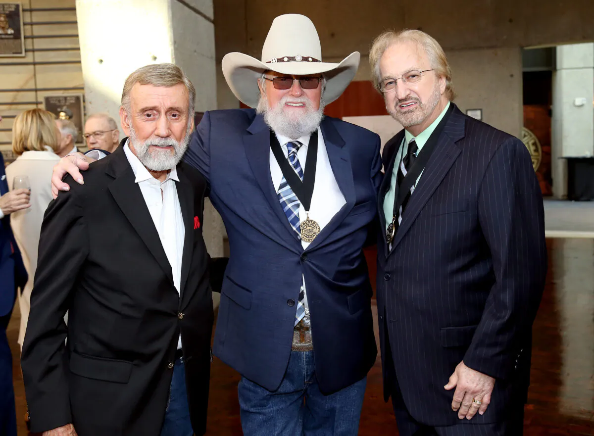 Charlie Daniels (center) in a file photo. (Terry Wyatt/Getty Images for Country Music Hall of Fame and Museum)
