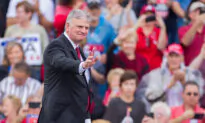 Respect for Marriage Act Is ‘Dangerous Legislation’: Rev. Franklin Graham