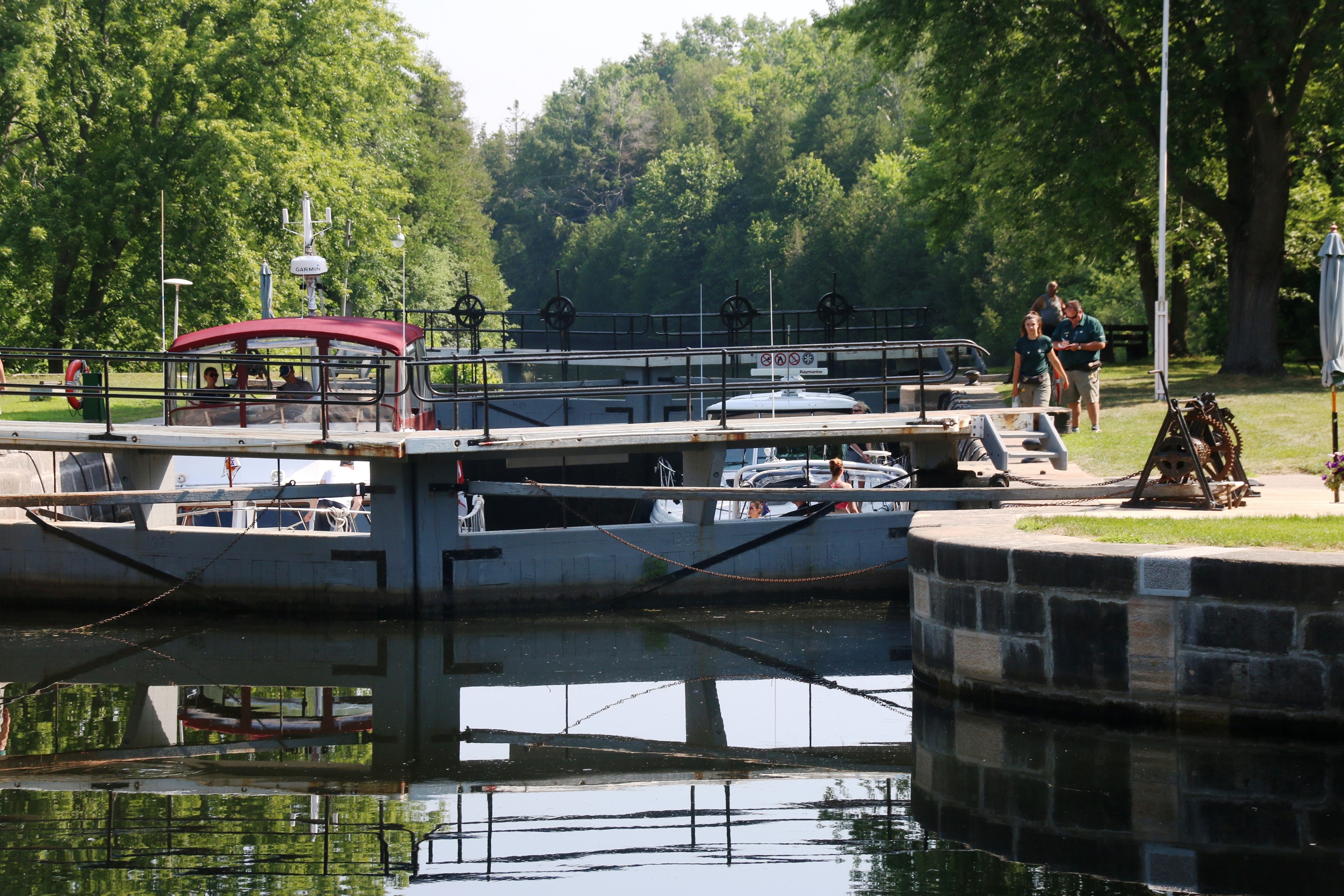boat tours on rideau canal