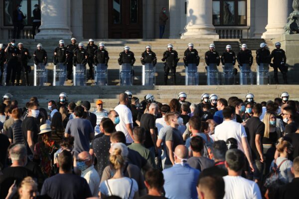 HEALTH-CORONAVIRUS-SERBIA-PROTESTS