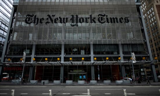 A Response to the New York Times Attacks in Chinese on The Epoch Times