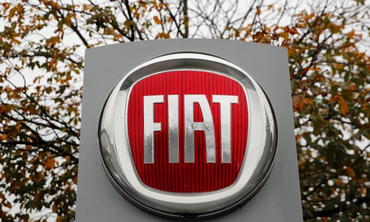 The logo of car manufacturer Fiat is seen in Zurich, Switzerland, on Oct. 30, 2019. (Arnd Wiegmann/Reuters)