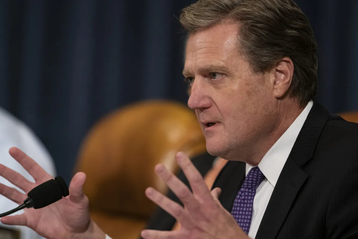 Rep. Mike Turner (R-OH) questions Gordon Sondland, the U.S ambassador to the European Union, as he testifies before the House Intelligence Committee in the Longworth House Office Building on Capitol Hill in Washington, DC, Nov. 20, 2019. (Alex Edelman/Getty Images)