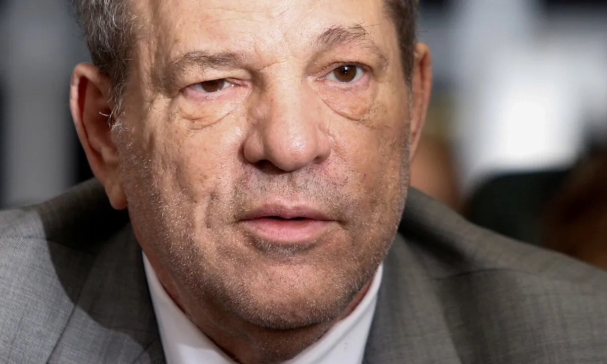 FILE PHOTO: Film producer Harvey Weinstein exits New York Criminal Courtroom for his sexual assault trial in the Manhattan borough of New York City, New York, U.S., on Feb. 18, 2020. (Eduardo Munoz/Reuters)