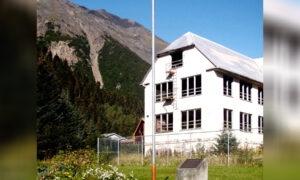 Alaska City Mulls Razing Site Where 1st State Flag Flew