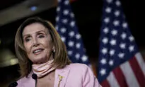 Congress Needs Compromise to Extend Pandemic Unemployment Aid, Pelosi Says