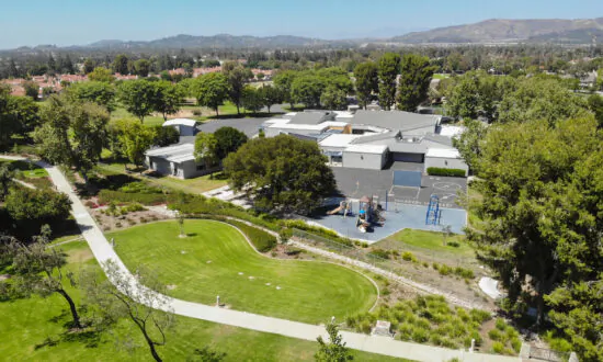 Most of Orange County’s School Districts Are in Debt