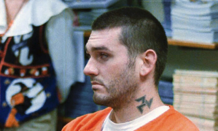 Daniel Lewis Lee waits for his arraignment hearing for murder in the Pope County Detention Center in Russellville, Ark., on Oct. 31 1997. (Dan Pierce/The Courier via AP)