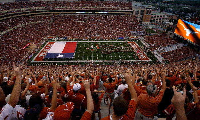 A general view of fans before a game between the Texas Tech Red Raiders and the Texas Longhorns at Darrell K Royal-Texas Memorial Stadium in Austin, Texas, on Sept. 19, 2009. (Ronald Martinez/Getty Images)