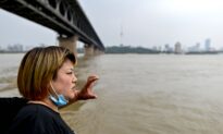 China in Focus (July 14): Yangtze River Rises 16 Feet Above Ground Level