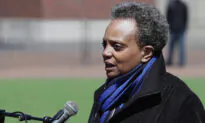Chicago Mayor to Wipe Out Debt for Students Who ‘Finish What They Started’ Amid COVID Recovery