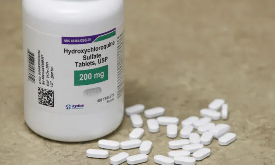 Bipartisan Lawmakers Advocate Boosting American Pharmaceutical Production