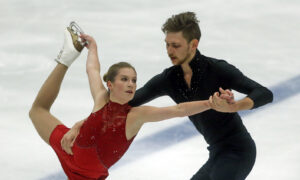 Former World Junior Skating Champion Alexandrovskaya Dies at 20