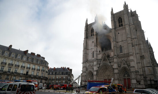Man in Custody After Nantes Cathedral Fire: French TV