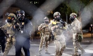 Mayors Push for Removal of Federal Forces as Violence Spikes