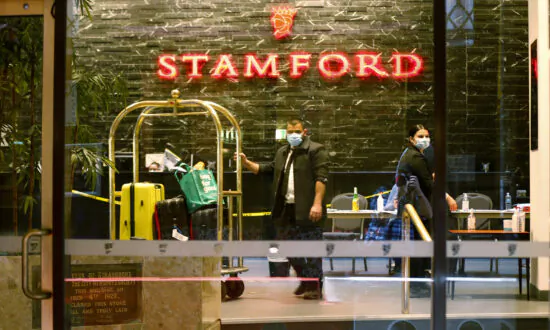 State Seizes Money From 5,000 Accounts for Overdue Hotel Quarantine Debts