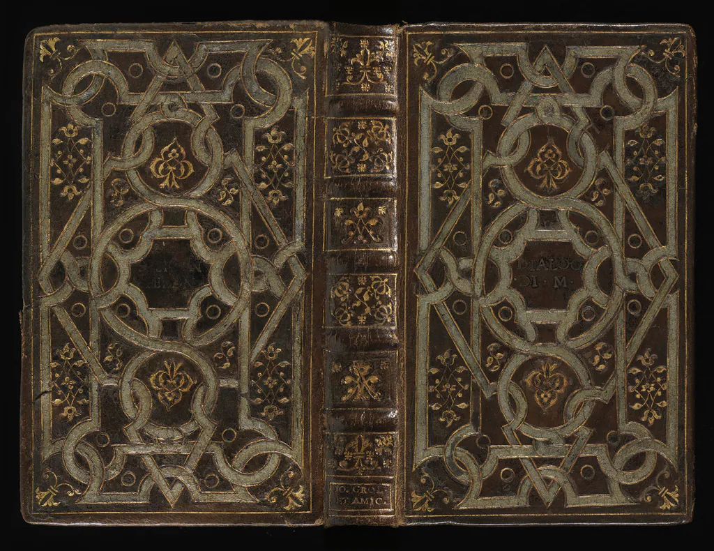 The spine, front and  back cover of “Dialogues” by Sperone Speroni, 1546. (The Barbier-Mueller Foundation, University of Geneva)