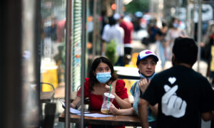 Indiana, Ohio, Minnesota Impose Mask Mandates to Curb CCP Virus Spread