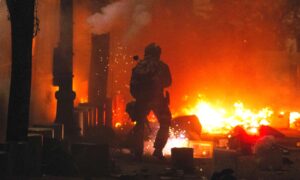 Judge Temporarily Limits Force Federal Officers Can Use Against Journalists in Portland