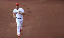 All Yankees and Nationals Players Kneel for Black Lives Matter, Stand for Anthem