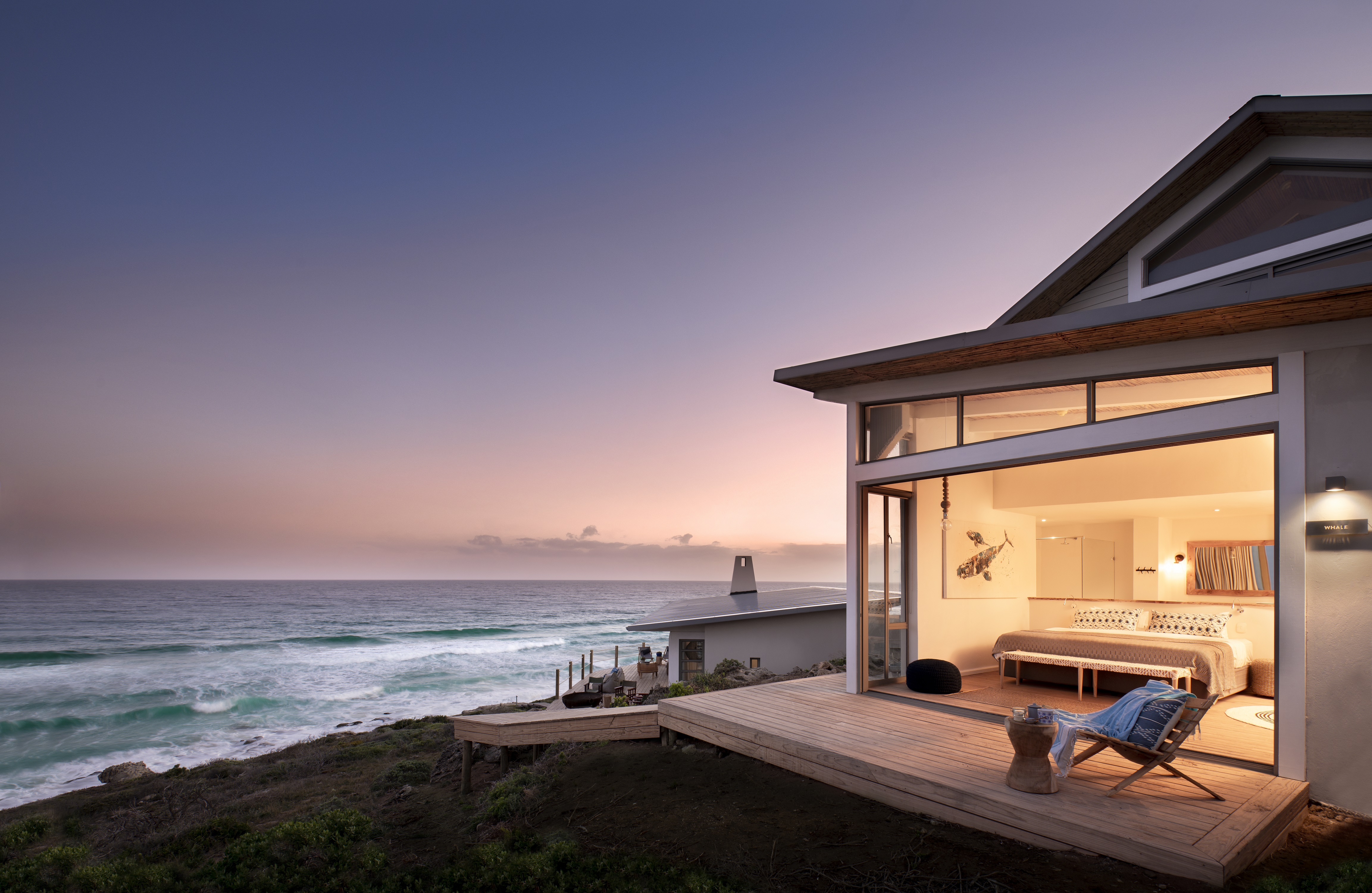 Lekkerwater Beach Lodge - Bedroom at night