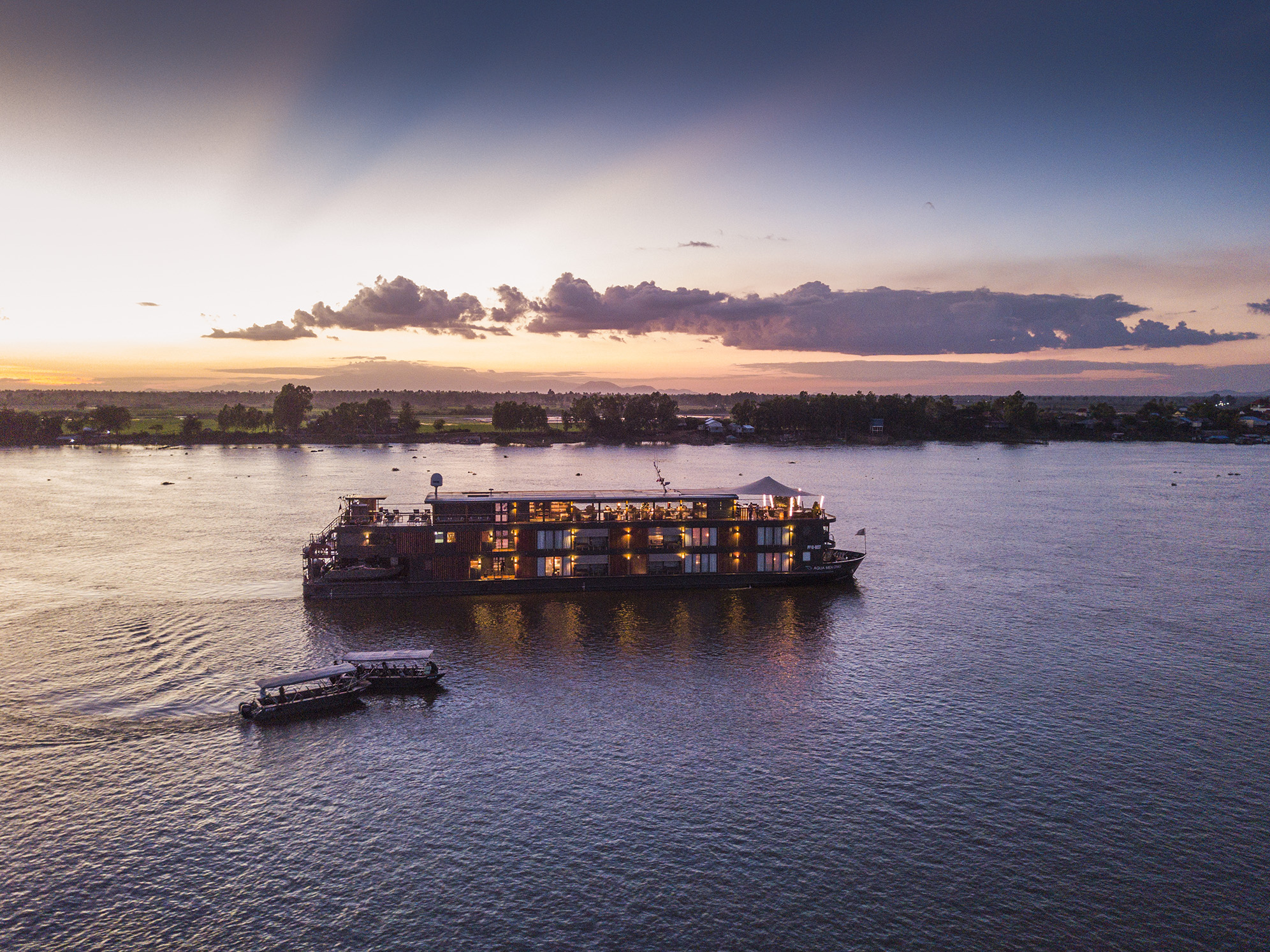 Aqua Mekong - Sunset