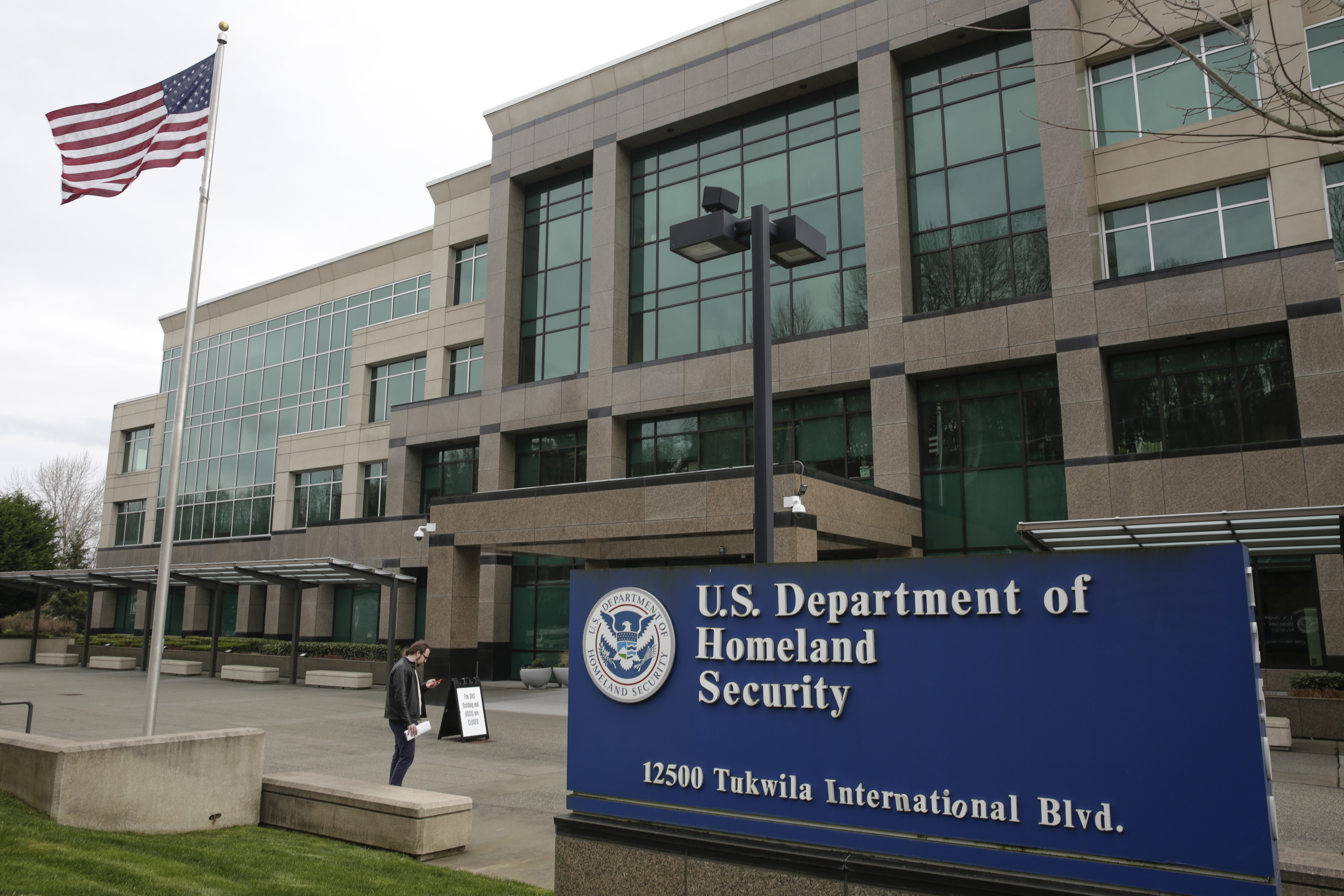 DHS Officer Indicted for Helping China to Harass Chinese Dissidents in US - Vimarsana News