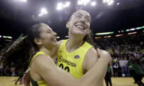 WNBA Teams Walk Off Court During National Anthem in Season Opener