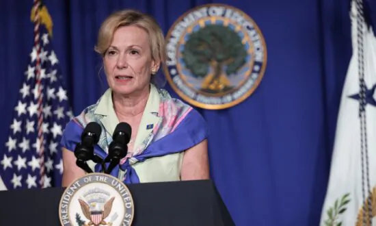 Former Trump CCP Virus Coordinator Birx Takes Job With Texas Air Purifier Maker