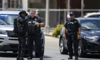 Police Officer Recounts Militia Leader Pointing Rifle at Him