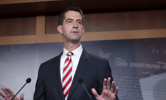 Sen. Tom Cotton Announces Bill to Strip China of ‘Most Favored Nation’ Status