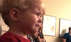 Toddler Moved to Tears Hearing Beethoven's Moonlight Sonata at His Sister’s Piano Recital