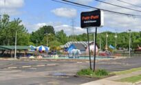 Police Called After 300 Teenagers Trash Putt Putt Golf Center