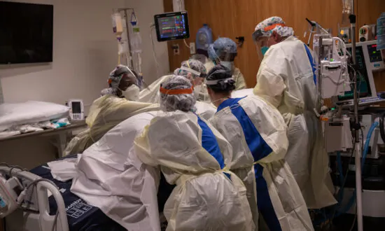 COVID-19 Cases, Hospitalizations Linger in Ohio