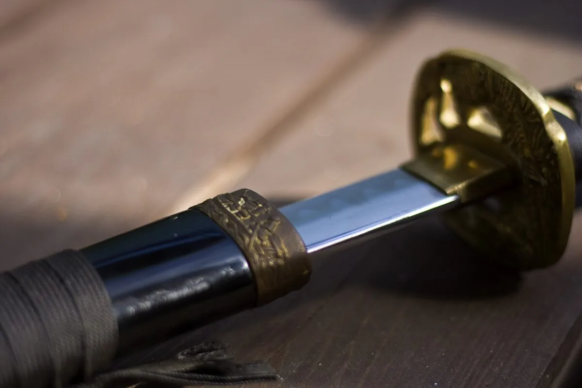 A robber threatened staff with a samurai sword in a western Sydney petrol station. (Marc Bach/Pixabay)