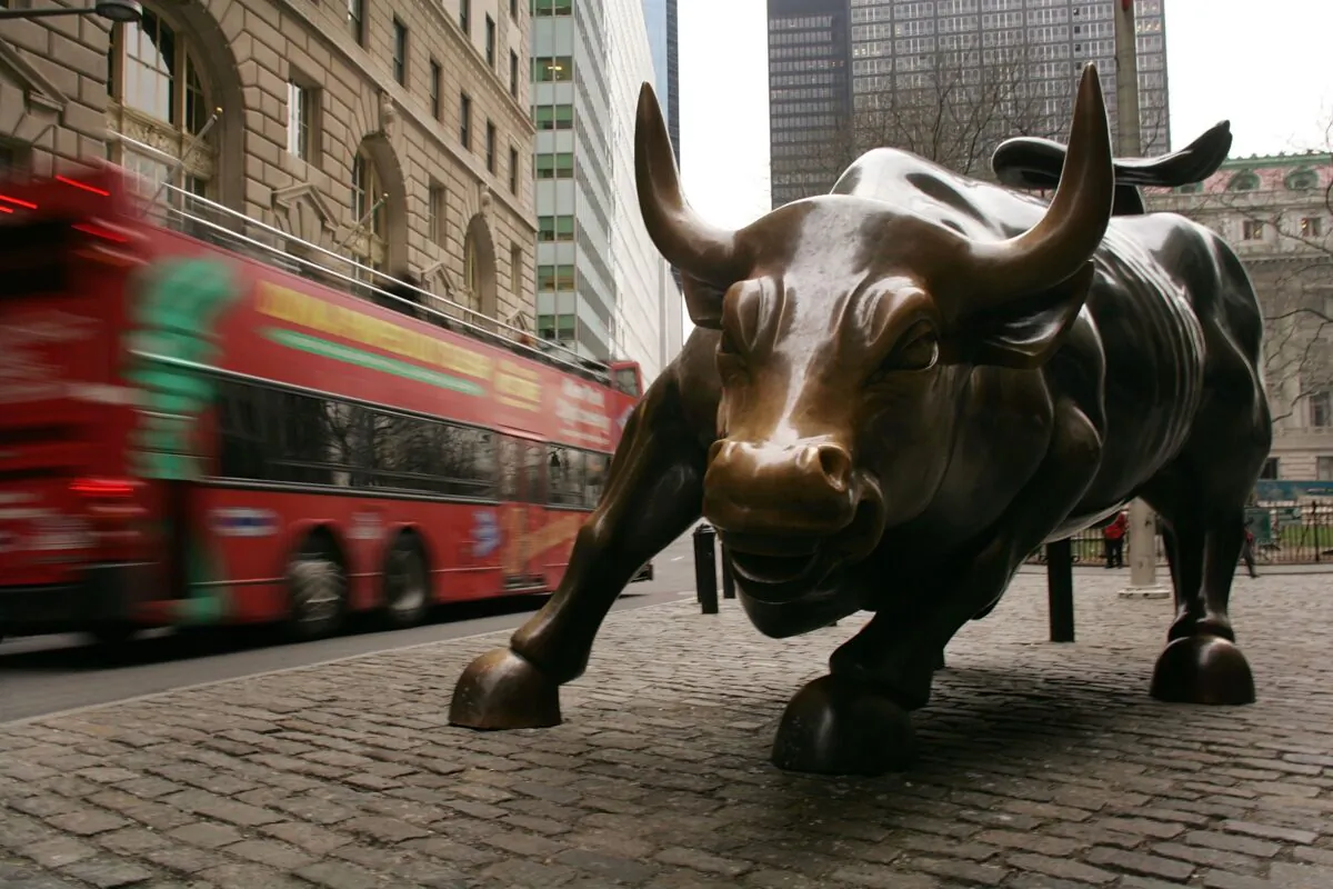 The Wall Street Bull sculpture in the Financial District in New York in a file photo. (Spencer Platt/Getty Images)