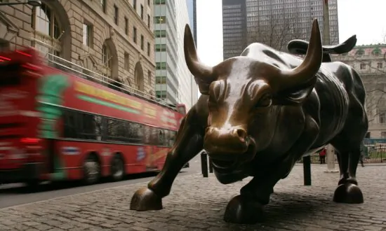 S&P 500 Surges to New Record High, Wiping Out All CCP Virus Losses