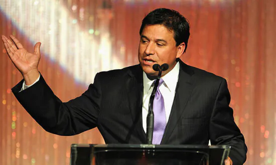 LA Councilman Huizar Gets 13 Years for Corruption, Tax Evasion