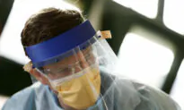 Victoria Doctors Want Mandatory PPE Testing in Hospitals