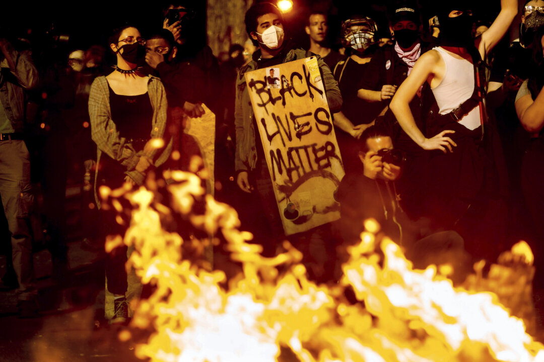 Mothers of Tamir Rice, Breonna Taylor Criticize Black Lives Matter: ‘Benefitting Off the Blood of Our Loved Ones’