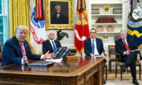 White House: $400 per Week Unemployment Benefits Starting in About 2 Weeks