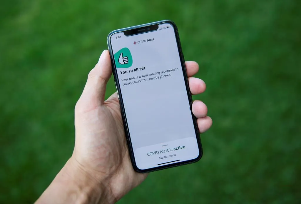The COVID Alert app is seen on an iPhone in Ottawa, Canada, on July 31, 2020. (Justin Tang/The Canadian Press)