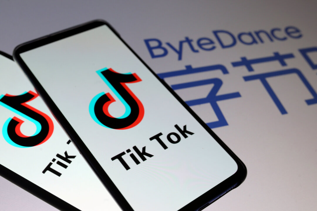 Chinese State Media Vows Tech ‘Mortal Combat’ in Response to TikTok Buyout Talks