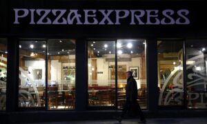 PizzaExpress May Shut 15 Percent of UK Outlets, Cut 1,100 Jobs