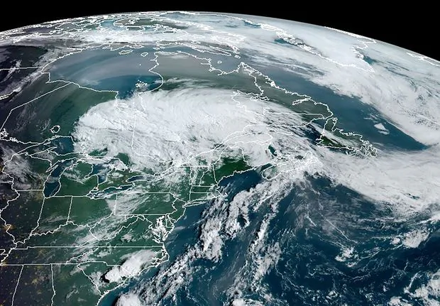 Tropical storm Isaias swirls over the U.S. Northeast and Quebec on Aug. 5, 2020.
(HANDOUT/AFP/GETTY IMAGES)