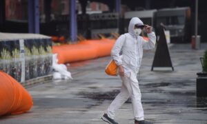 New York City Setting Up Checkpoints in Bid to Limit CCP Virus Spread